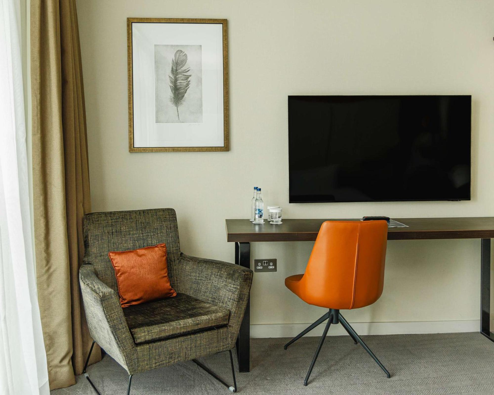 Doubletree By Hilton London Excel Ξενοδοχείο Εξωτερικό φωτογραφία